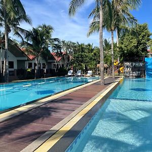Dolphin Bay Resort SHA-EXTRA PLUS HOTEL